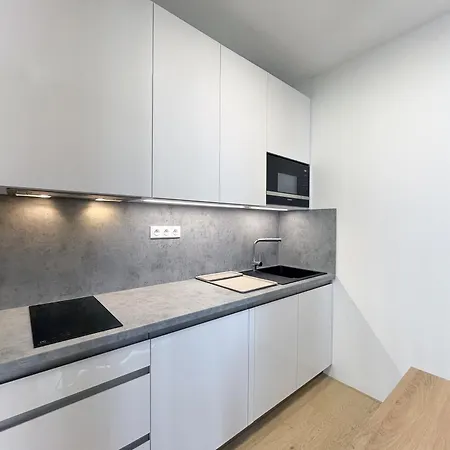 Par Pokoju Microhotel - Stefanikova Zlín