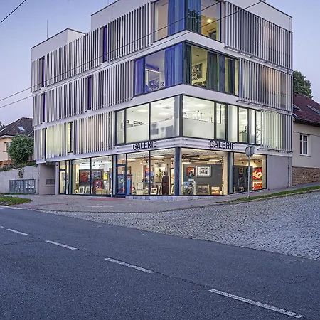Pár Pokojů Microhotel - štefánikova