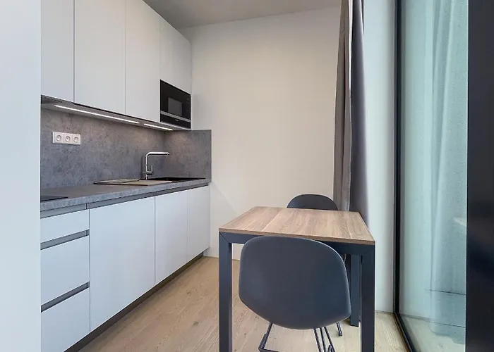 Par Pokoju Microhotel - Stefanikova 3* 兹林