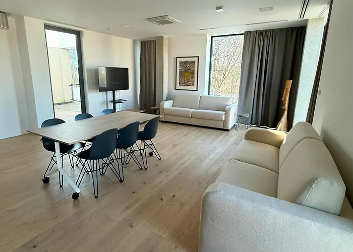 Par Pokoju Microhotel - Stefanikova 3* 兹林